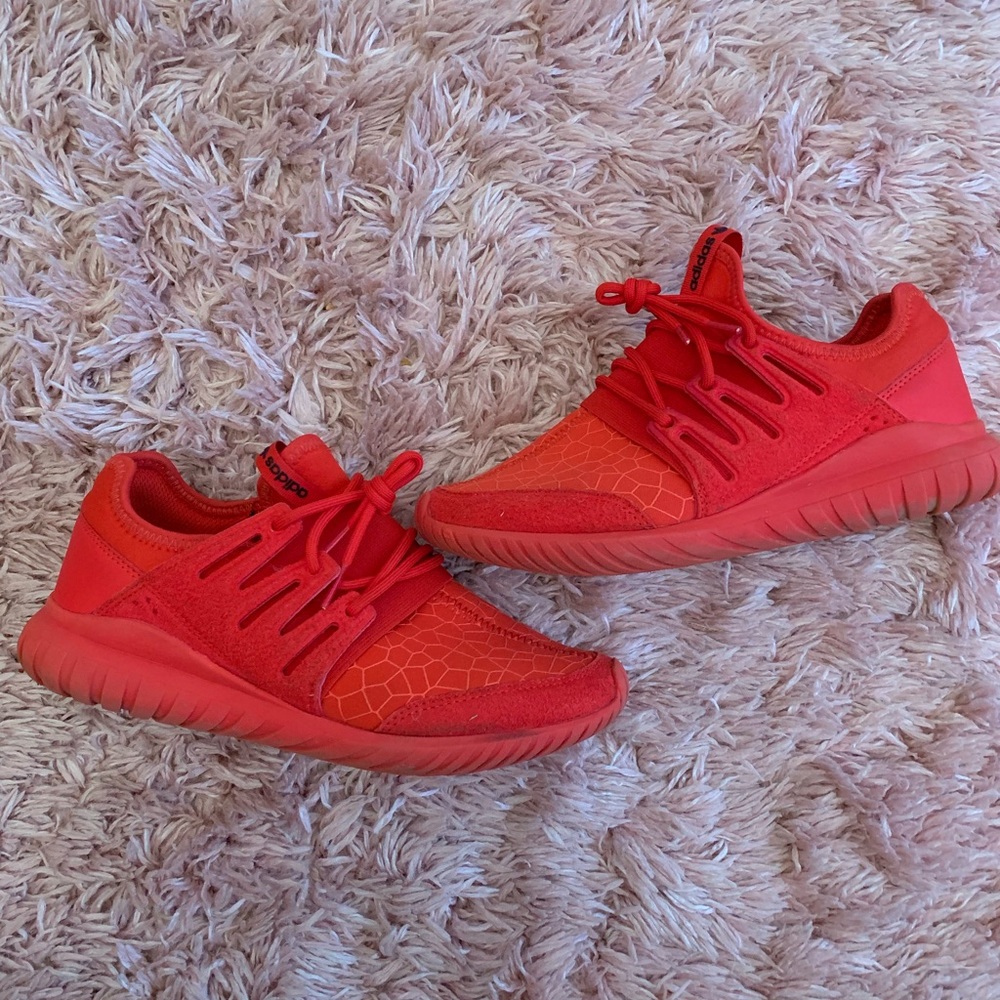 Adidas tubular radial